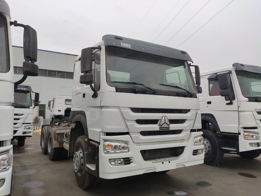 Sino Sinotruk HOWO 6X4 Heavy Duty Tractor Truck Head met banden en GCC-certificering