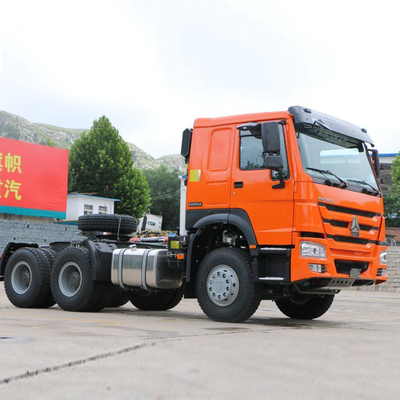 40 ton Semi-trailer Truck Sinotruck HOWO 6X4 Motorcapaciteit&gt;8L Ladingcapaciteit 21-30t