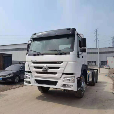 40-60 ton laadvermogen 6X4 375 pk Sinotruck Gebruikte HOWO Truck Tractor tegen betaalbare prijzen