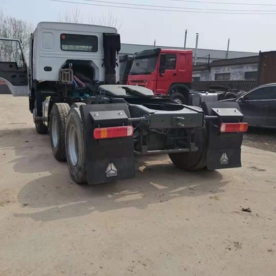 40-60 ton laadvermogen 6X4 375 pk Sinotruck Gebruikte HOWO Truck Tractor tegen betaalbare prijzen