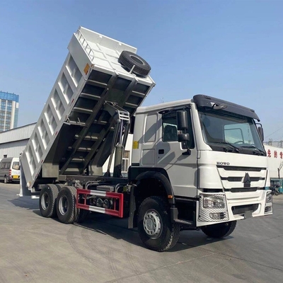 Hoge capaciteit 371 pk 6x4 10 wielen Sinotruck HOWO Dump Tipper Trucks met één slaper