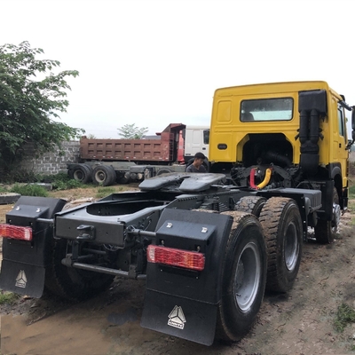 Verkoop 6X4 371HP 420HP Sinotruk HOWO Traktor Truck met Zf stuur en 9 ton vooras