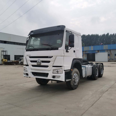 Gebruikte HOWO Sinotruk 371 sleepwagen vrachtwagen hoofdlamp trekker in Nigeria