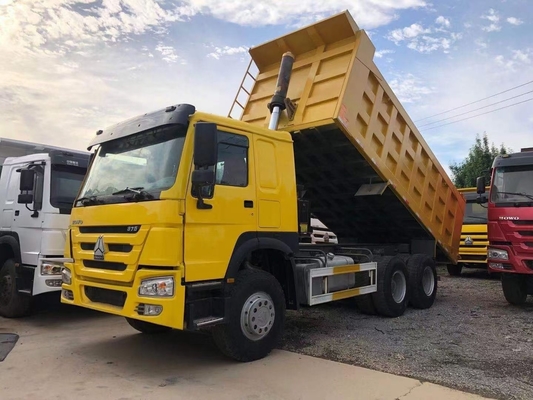 HOWO 6X4 25 ton 30 ton grote dumper truck met één slaapplaats en 300 l tankvermogen
