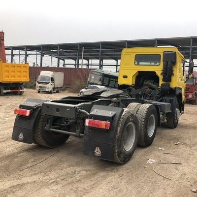 10f 2r Snelheden Gebruikte Sinotruck Tanzania Tractor Head Truck / Prime Mover for Benefit
