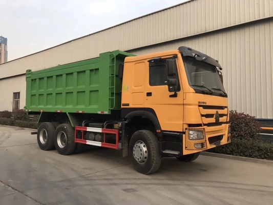 Radial Tire Design HOWO 10 Wheeler Tipper Truck met een capaciteit van 25-30 ton in Oeganda