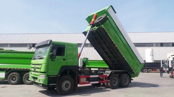 40 Tons Tipper Truck Sinotruck HOWO 8X4 Dump Mining Gebruikt met HW19710 Transmissie