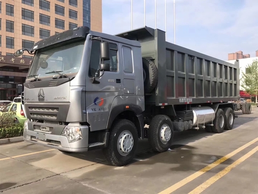 ISO-gecertificeerde 12-wieler 8X4 Sinotruck 40 kubieke meter Tipper Truck met vooras Hf9