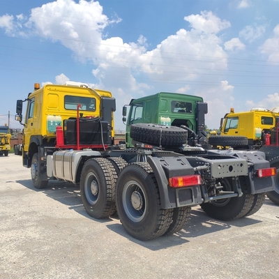 Sinotruk HOWO 10 wielen motor-aanhangwagens trekkers met ≤5 zitplaatsen Zz4257s3241W