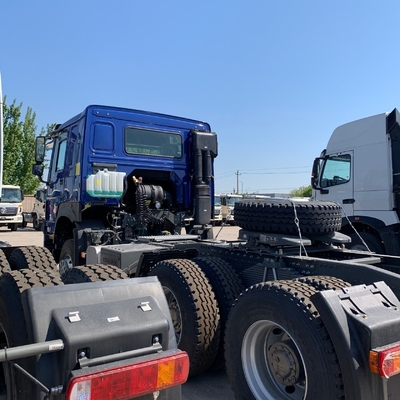 Radialbandenontwerp en Hw19710 versnellingsbak Sinotruk 6X4 HOWO Container Truck Head Tractor
