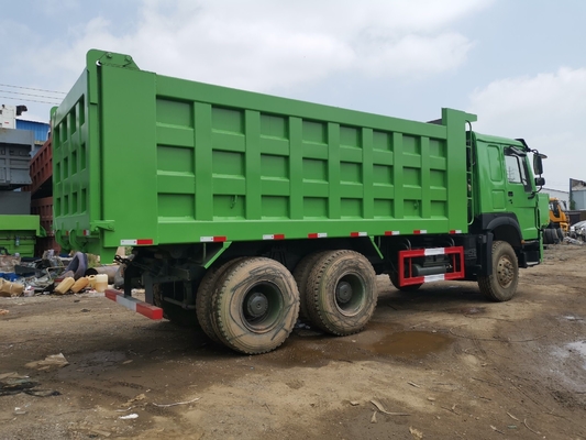 2017 Jaar Goede staat 6X4 Sinotruk HOWO Gebruikte dumptruck voor de Afrikaanse markt Stoelen ≤5