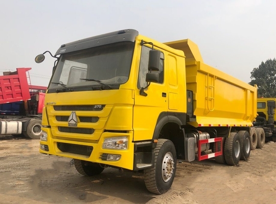 Een slaapwagen met airconditioning Sinotruck HOWO 371 420 pk zware 10-wieler-kippertruck 40t