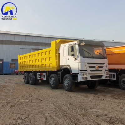 Sinotruk HOWO 70 ton hoogcapaciteits truck met hydraulische lift