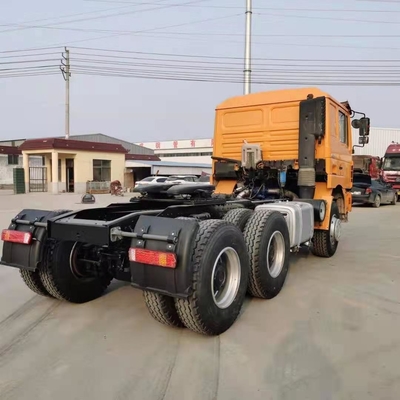 21-30 ton laadvermogen 6X4 Shacman Truck Tractor Trailer Head met en motorvermogen &gt; 8L