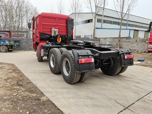 21-30 ton laadvermogen 6X4 Shacman Truck Tractor Trailer Head met en motorvermogen &gt; 8L