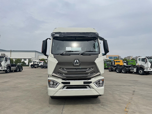 40 tot 60 ton laadvermogen Sinotruk HOWO 3 assen sleeptruck hoofd met prestaties