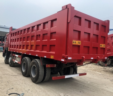 Sinotruk 12 Wheeler gebruikt HOWO 70 Ton 100 Ton Dump Truck 8X4 met Radial Tire Design