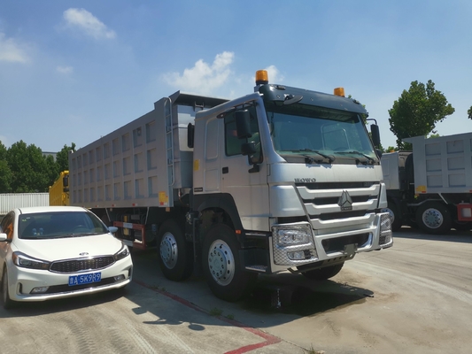 25-30 ton capaciteit Sinotruk HOWO 8X4 Heavy Duty Dump Truck met Zf8118 stuurstelsel