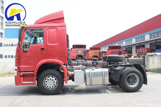 Gebruikte Sinotruck HOWO 4X2 6 wielen lichte trekker hoofd trucks met 16 ton achteras