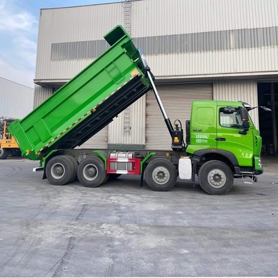 30cbm Sinotruk HOWO Conditie 8X4 Tipper Truck voor het vervoer van grote steen en zand