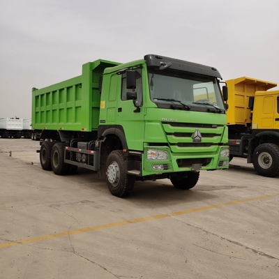 300L brandstoftanker Sinotruck HOWO 6X4 10 wiel dumptruck voor uw bouwbehoeften