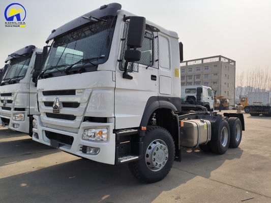Radial banden ontwerp Sinotruk HOWO 6X4 420HP Traktor Truck hoofd met 50 /90 tractie basis