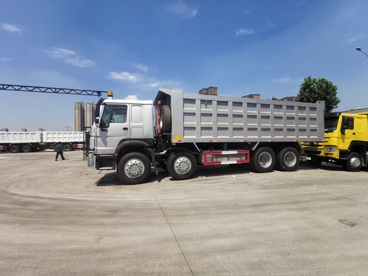30-50 ton zware dumptruck gebruikt Sinotruk HOWO 371HP 8X4 met duurzame structuur