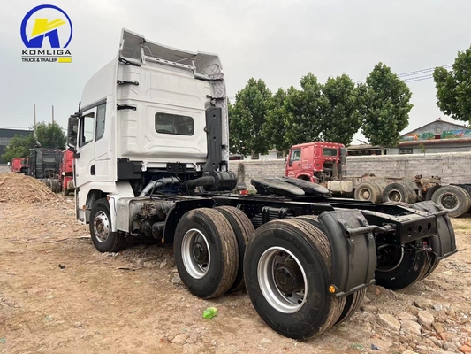 Man 16 ton Twee-stap reductieversnelling 6.5 snelheidsverhouding Shacman 6X4 Prime Mover Head Truck