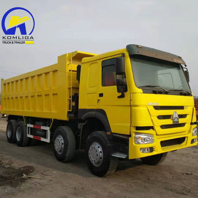 Sinotruk HOWO 12 Wielen 8X4 Dump Truck Tipper Truck met 1200r20 Radiale banden Euro 2