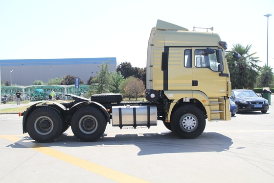 2 assen 3 assen Shacman 4X2 6X4 Tractor Truck Prime Mover met 400L aluminium olie tank