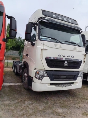 Euro 2 emissie standaard Gebruikt 2022 Jaar 6X4 HOWO 570HP trekker vrachtwagen voor de Russische markt