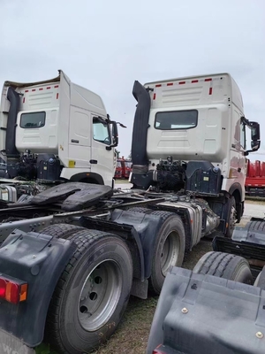 Euro 2 emissie standaard Gebruikt 2022 Jaar 6X4 HOWO 570HP trekker vrachtwagen voor de Russische markt