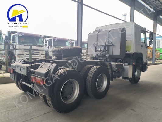 Heavy Duty HOWO 6X4 10 Wheeler Gebruikte Prime Mover Tractor Head Truck met aanpassing