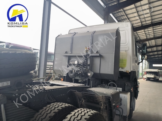 Heavy Duty HOWO 6X4 10 Wheeler Gebruikte Prime Mover Tractor Head Truck met aanpassing
