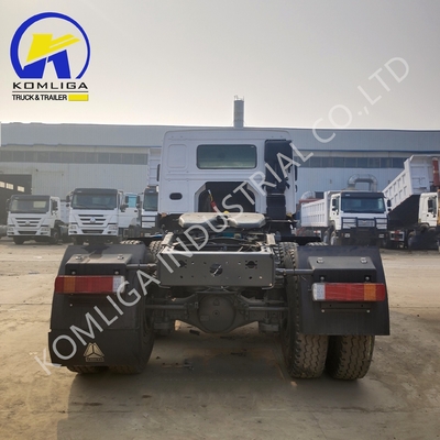 Gebruikte trekkerhoofdtruck Sinotruk HOWO 6X4 met een laadvermogen van 40-60 ton