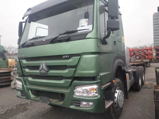 420 pk Sinotruk HOWO Heavy Duty Tractor Trailer Head Truck met radiale banden