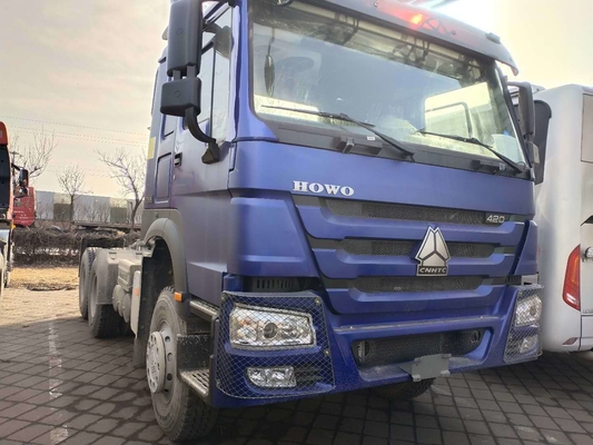Sinotruk HOWO 6*4 420 pk aanhangwagen hoofd vrachtwagen trekker vrachtwagen met 6800*2500*3200mm Grootte