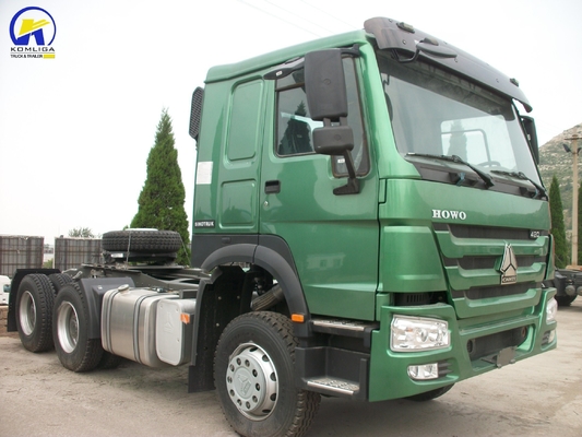 Gebruikte 6*4 HOWO trekker Truck Trailer Head met 21-30t laadvermogen en 9 ton vooras