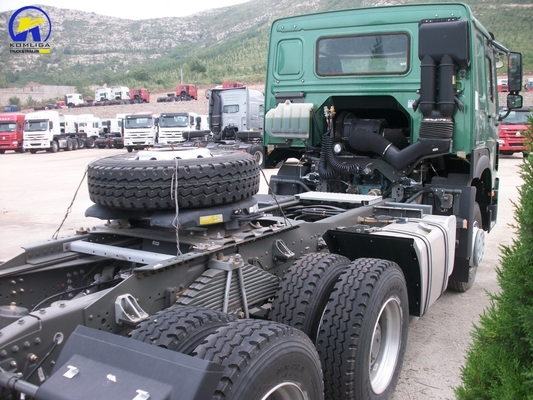 Gebruikte 6*4 HOWO trekker Truck Trailer Head met 21-30t laadvermogen en 9 ton vooras