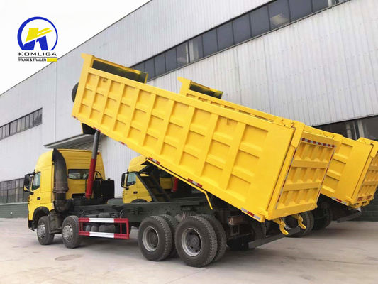 12 wielen 8x4 HOWO Dump/Tipper Truck met vooras 9 ton laadvermogen en gebruikt