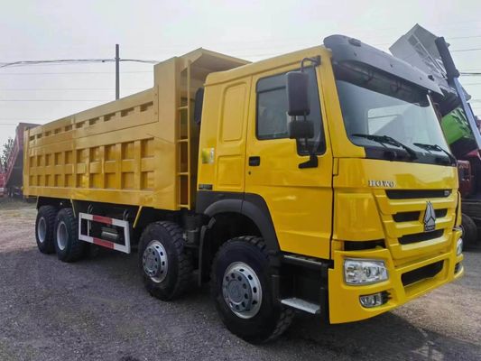 HOWO 8X4 Dump Truck Tipper Truck voor Afrika 20cbm Emmer Afmeting 25-30 ton Capaciteit
