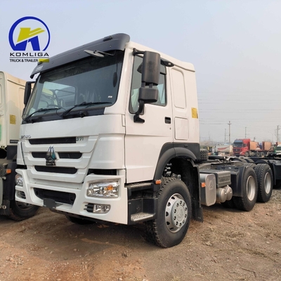 Technische ondersteuning Zware vrachtwagen Sinotruk HOWO Diesel 6*4 Tractor Trailer Head Truck
