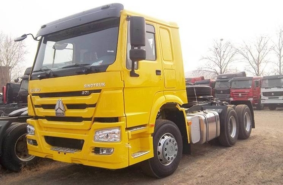 Radialbandenontwerp 371 pk Gebruikte Sinotruk HOWO 6*4 Traktortruck met 9 ton vooras