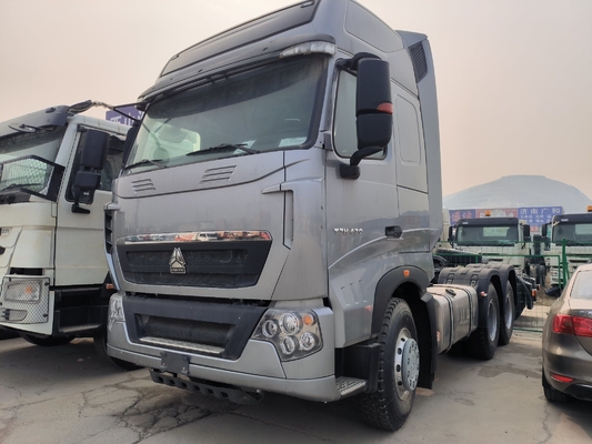 Tweedehands Sinotruk HOWO Tractor Trailer Head 6X4 Tractor Truck met Hw19710 versnellingsbak