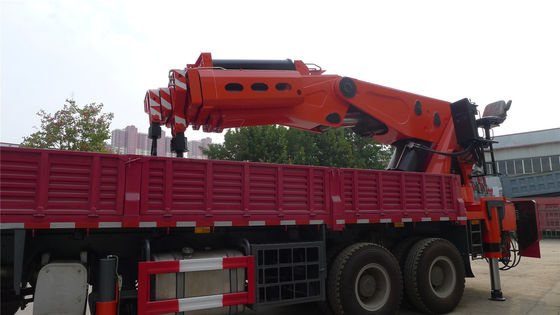 Versatile Sinotruk HOWO 6X4 dumptruck met kraanmotor Wd615.47.D12.42 en stoelen ≤ 5