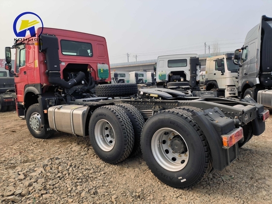 6X4 aandrijving gebruikte Sinotruk HOWO 10 Wheeler Tow Head Trailer Truck met A/C cabine