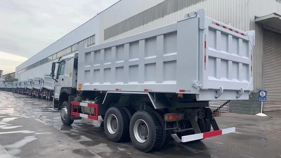 Radial banden ontwerp Sinotruk HOWO 375HP 380HP 400 HP 6X4 Tipper Truck voor zware werkzaamheden