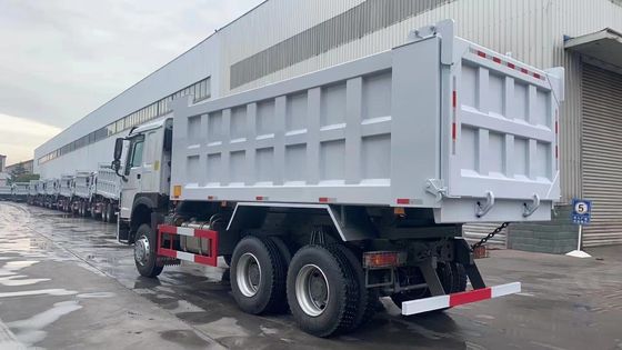 6X4 HOWO Tipper Truck Dump trucks met radial banden ontwerp en laadvermogen 21-30t