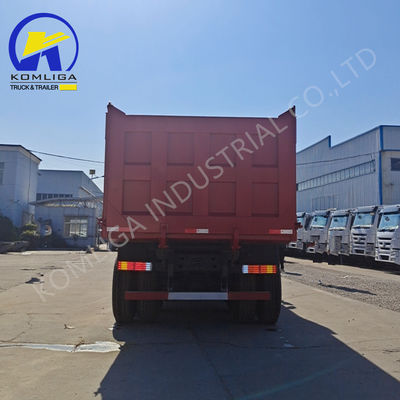 Gebruikte Sinotruk HOWO dumptruck met hydraulische lift in goede staat