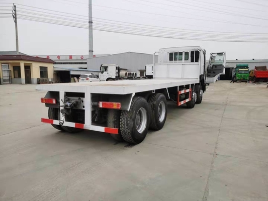 Afrikaanse markt Flatbed vrachtwagen met handgeschakelde transmissie en een slaapcabine